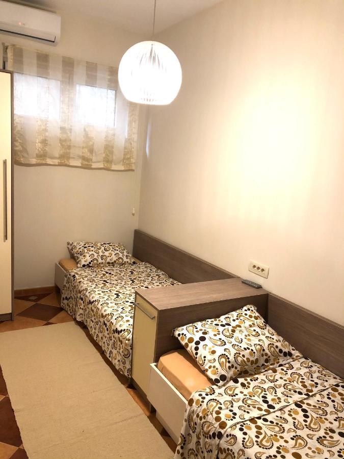 Lovely Apartment Свети-Стефан Экстерьер фото